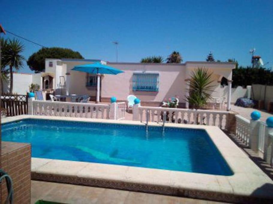El Verano Azul Casa Con Piscina Chiclana de la Frontera Exterior photo